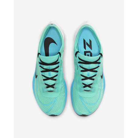 zoom fly 3 aurora