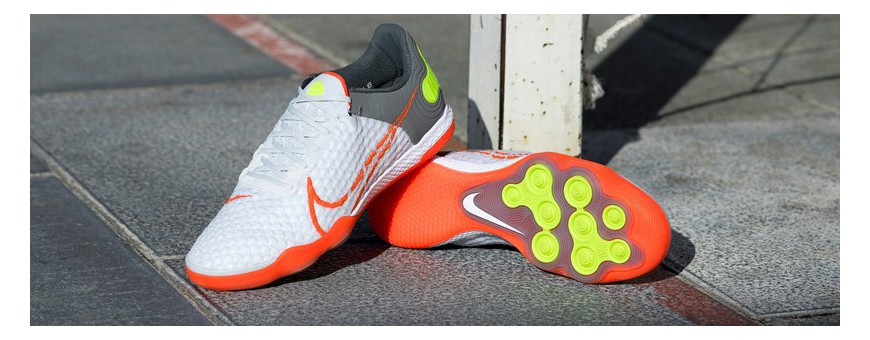 รองเท้าฟุตซอล Nike Futsal 2022/2023